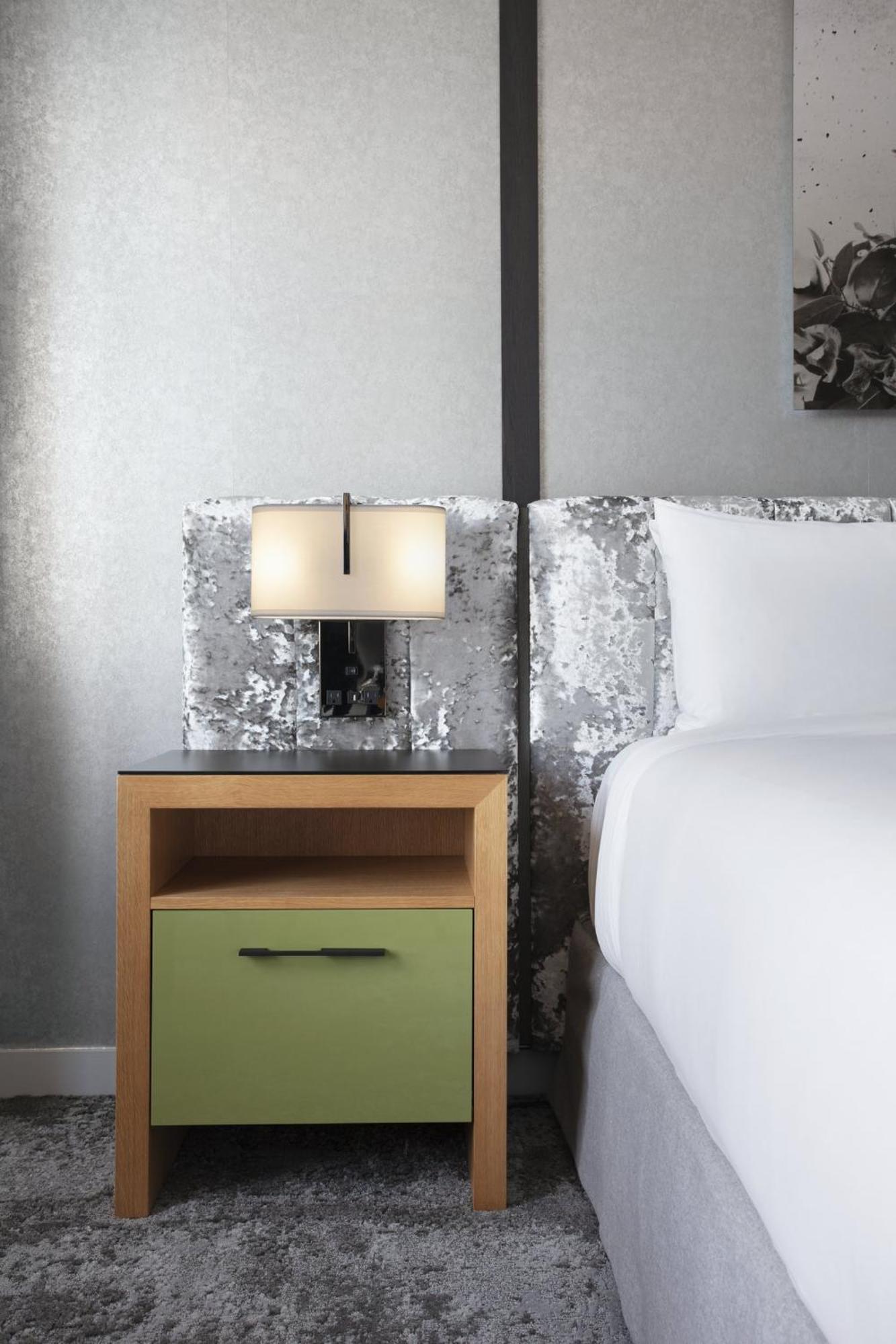 Luxury King Room